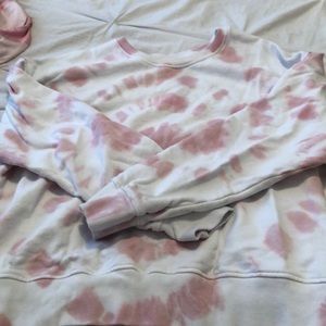 Tie-dye crewneck